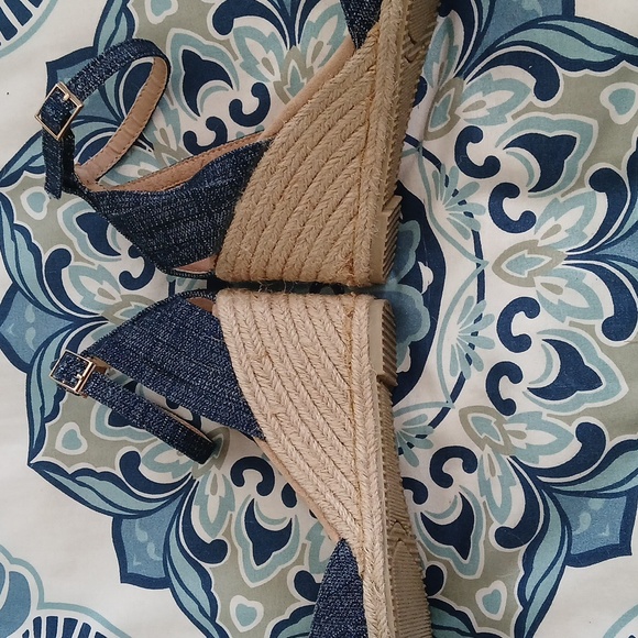 White Mountain Women's Blue Ankle Strap Espadrilles - Picture 4 of 5